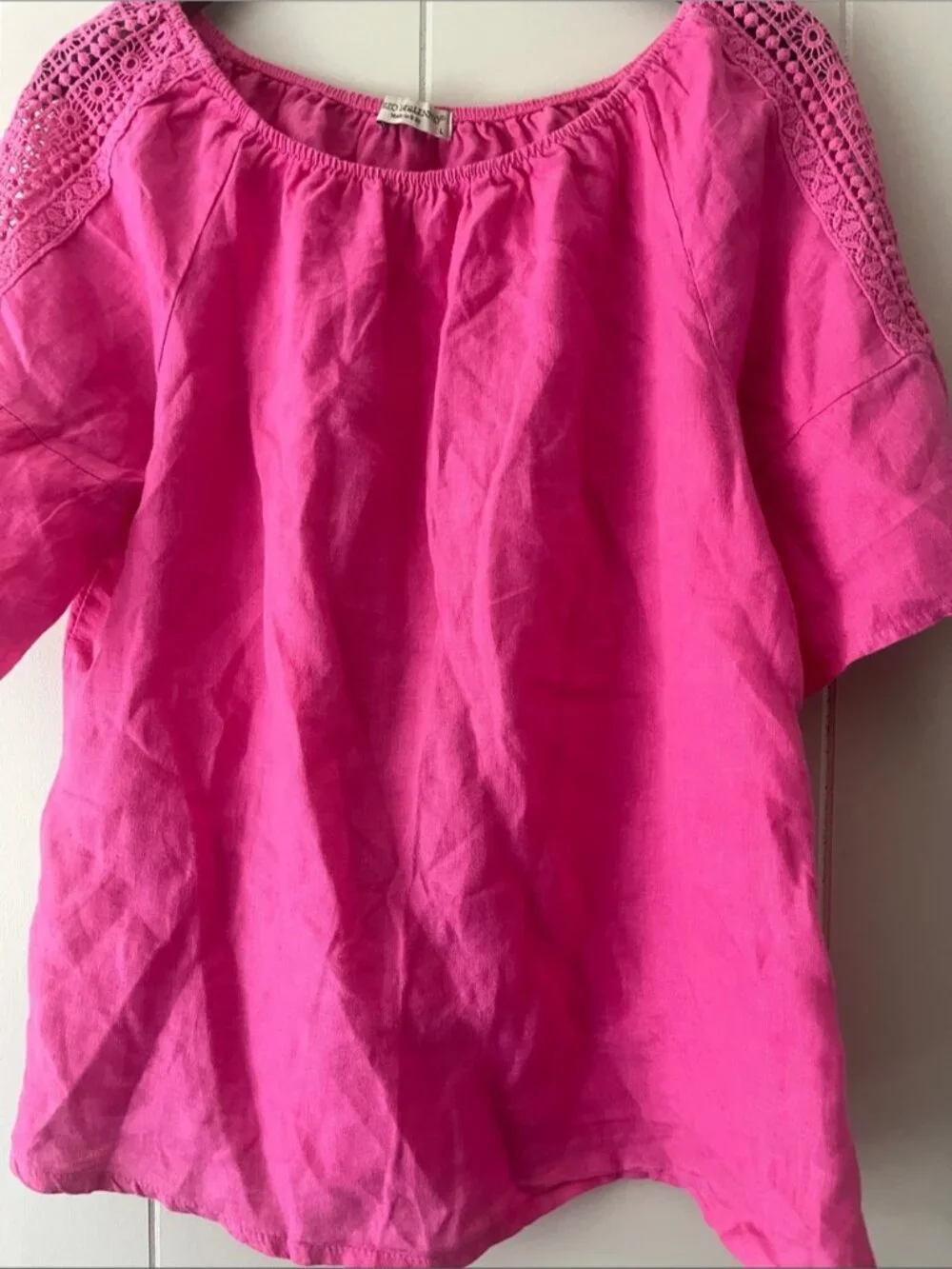Women's Pink Crochet Shoulder Top - Picture 4 of 5